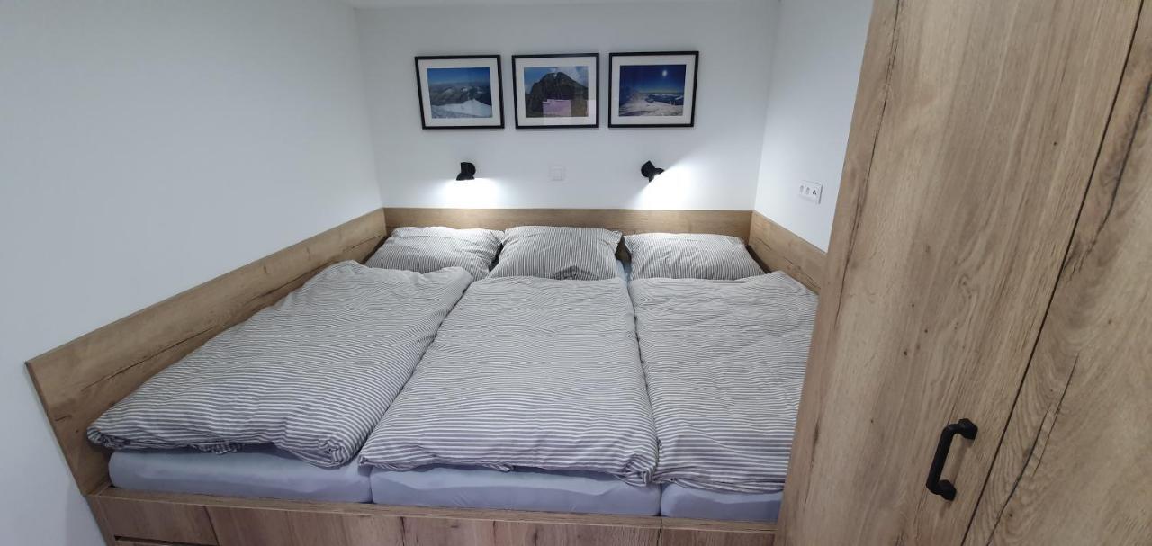 Villa Liptov Mobile House Liptovský Mikuláš Esterno foto